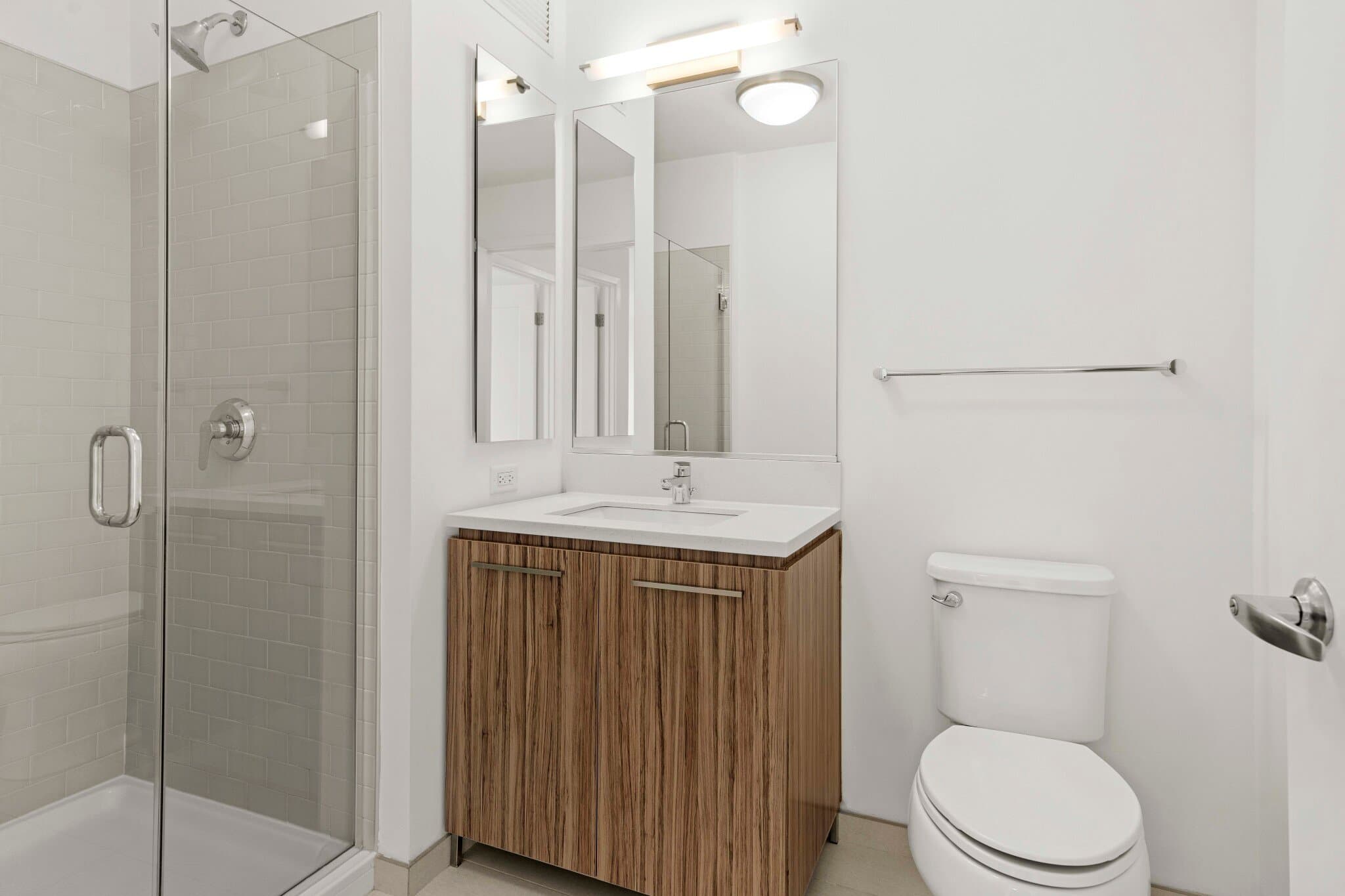 Chicago Condo: 348 West Kinzie Street