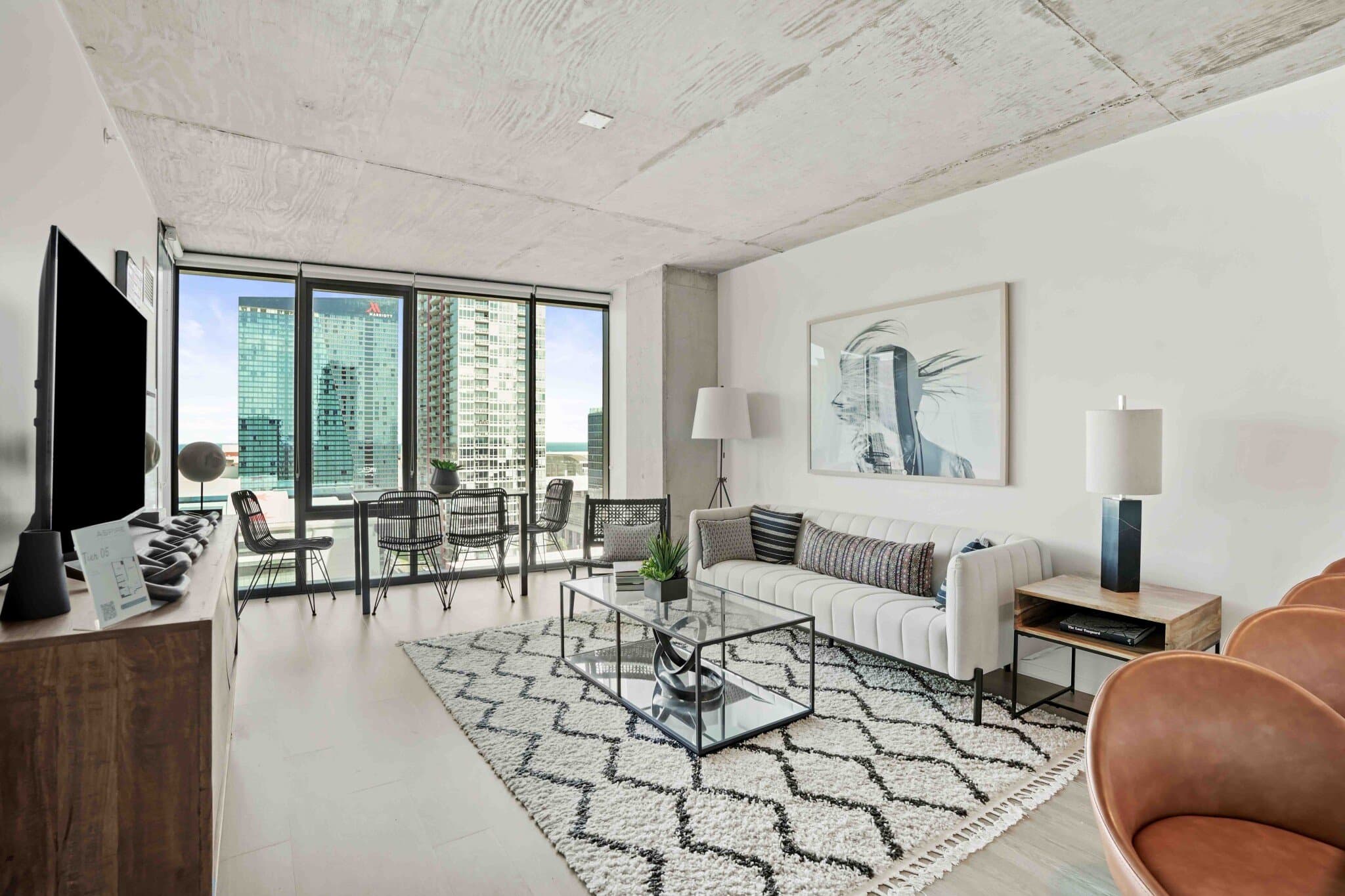 Chicago Condo: 2019 South Wabash Avenue