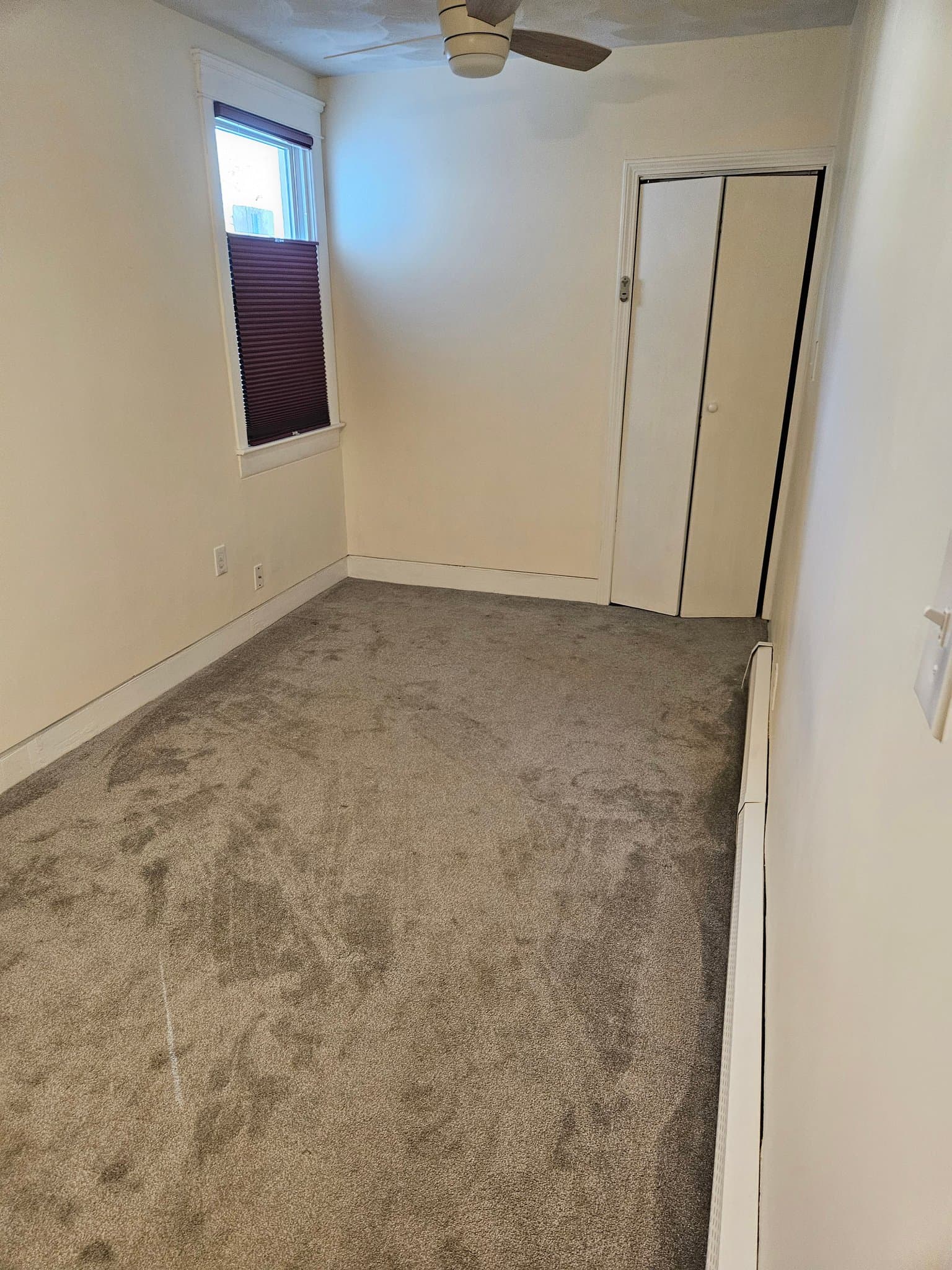 Lincoln Multiplex: 1662 Lonsdale Avenue