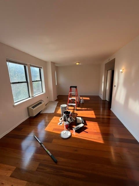 Chicago Apartment: 4278 N Hazel St