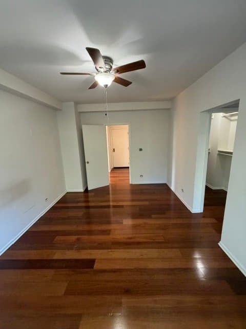 Chicago Apartment: 4278 N Hazel St
