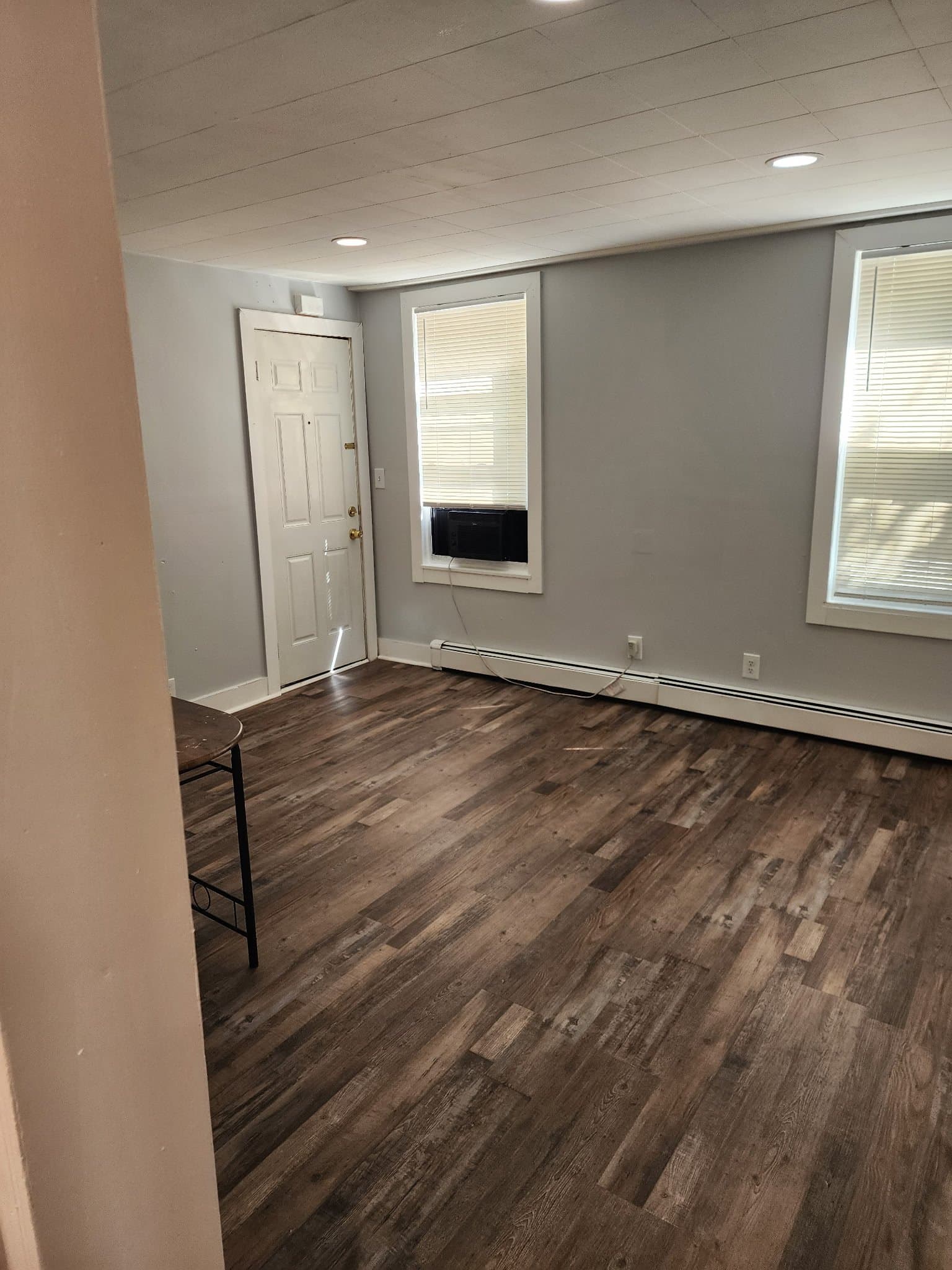 Paterson Apartment: 27 Belmont Ave