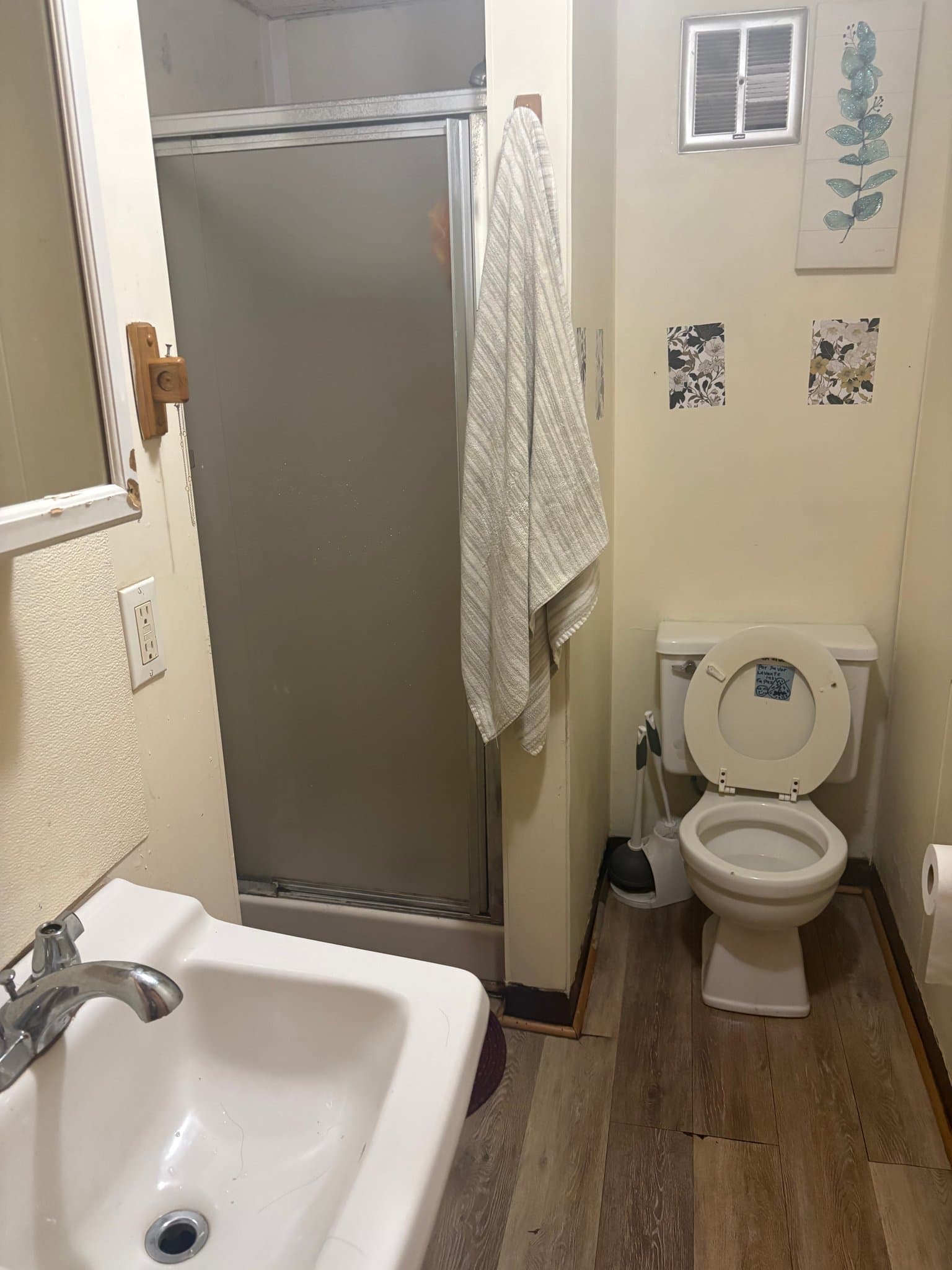 Leominster Apartment: 203 Mechanic St