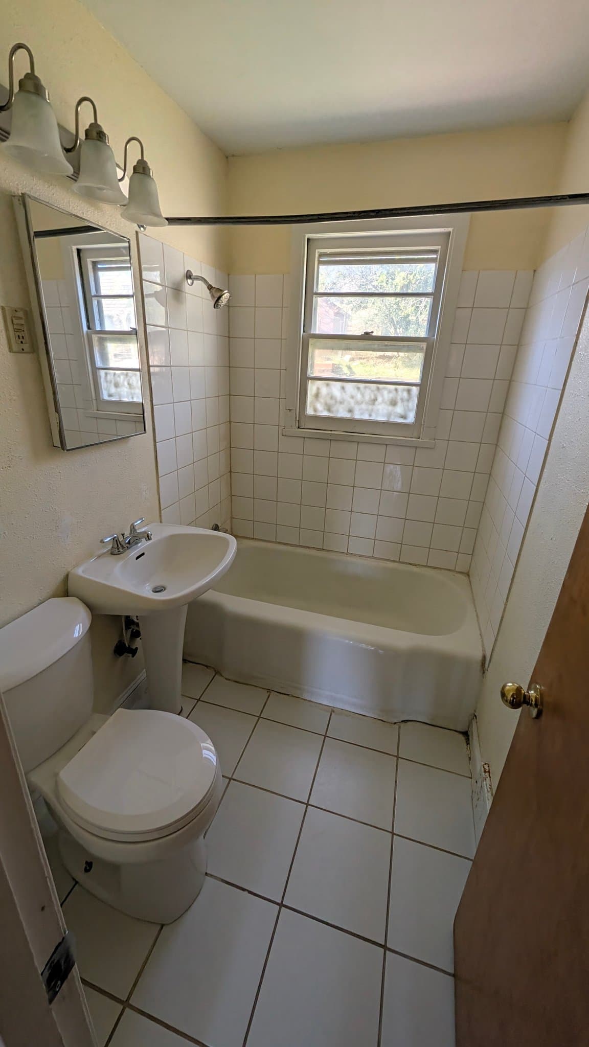 Rapid City House: 1021 12th St.