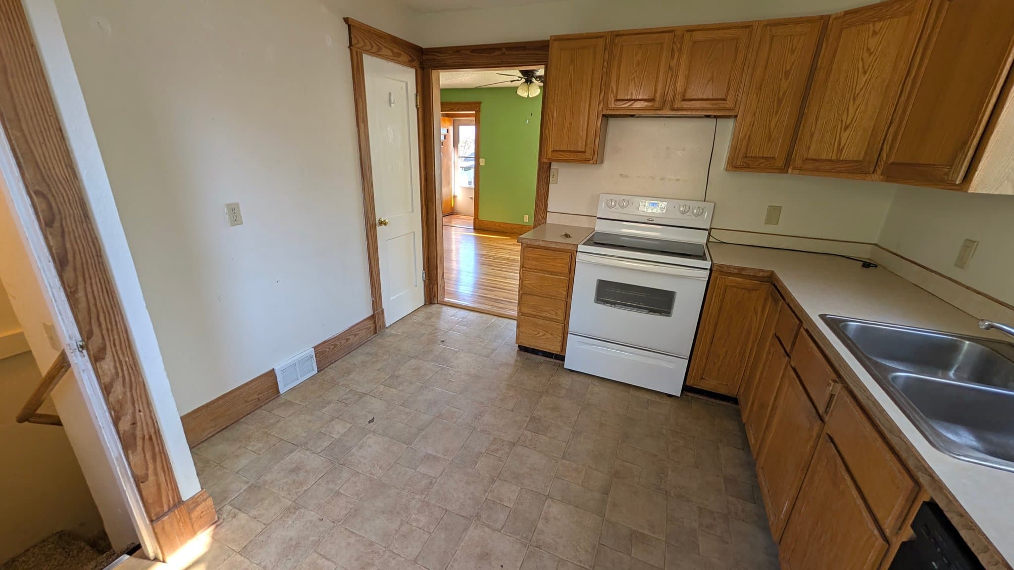 Rapid City House: 1021 12th St.