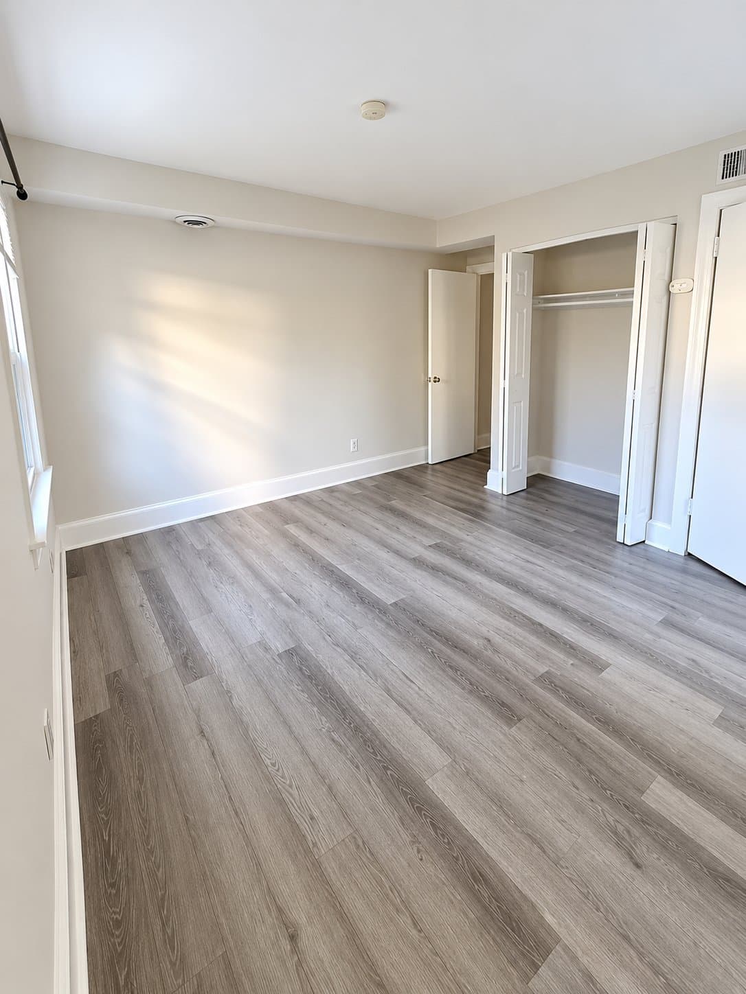 Wilmington Apartment: 307 W 6th St