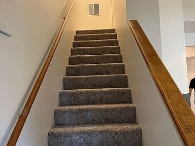 Lawrence House: 1004 E 25th Ter