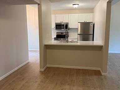 Lawrence House: 1004 E 25th Ter