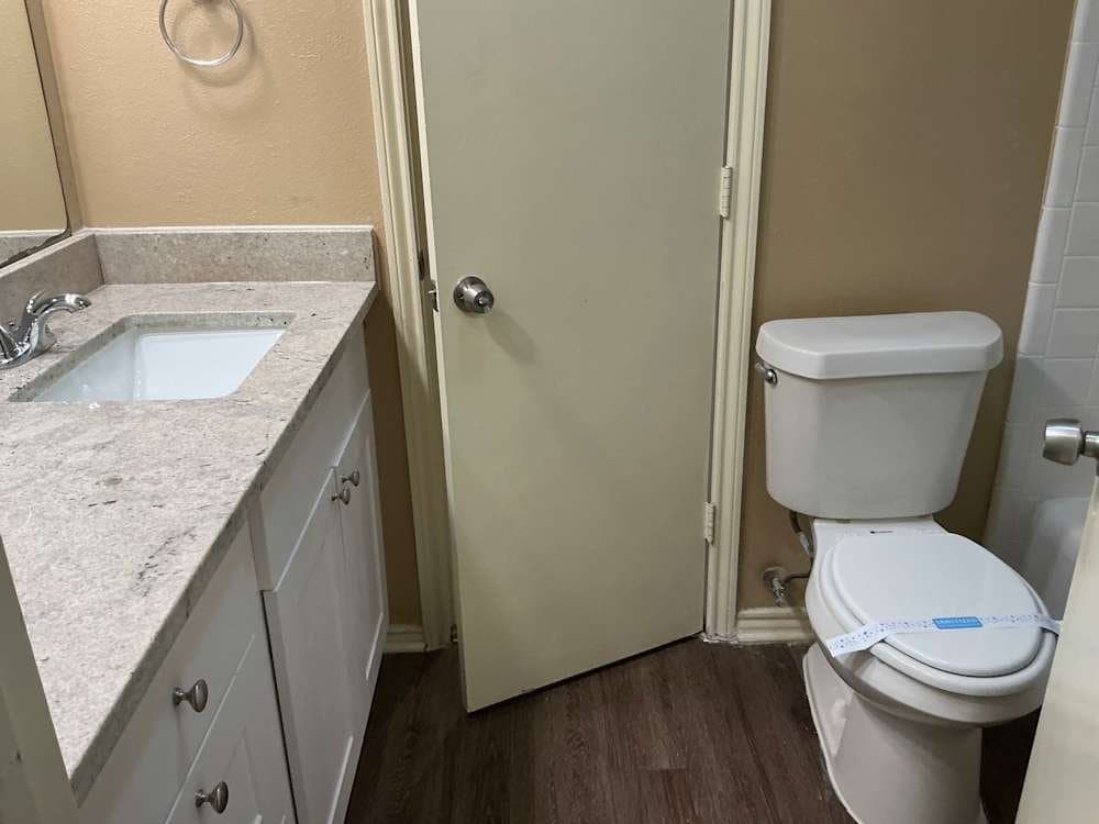 Desoto House: 108 Valleyglen Dr
