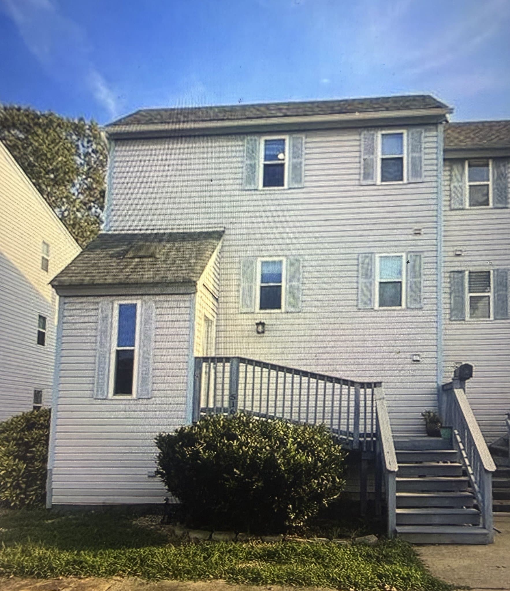 Virginia Beach Condo: 516 9th St