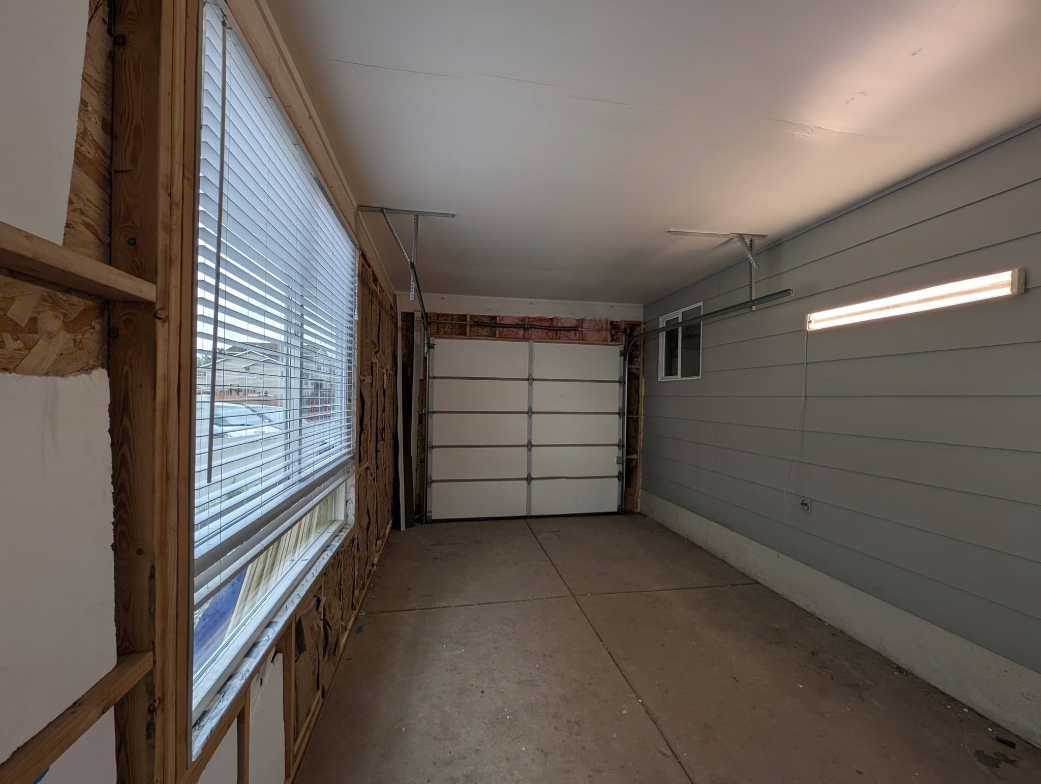 West Valley City Single Room: 5206 Hunter Drive