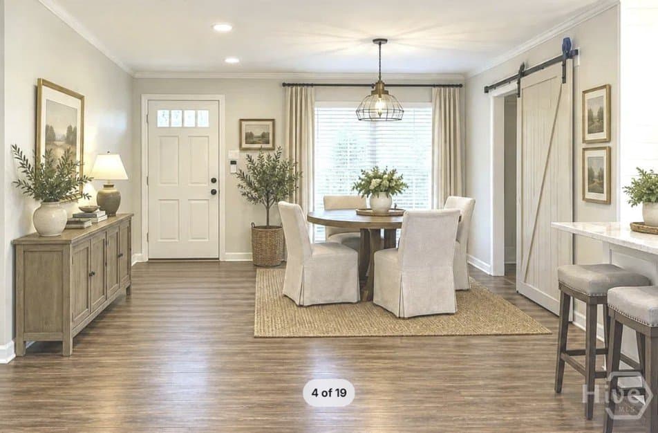 Savannah House: 1609 walthour rd