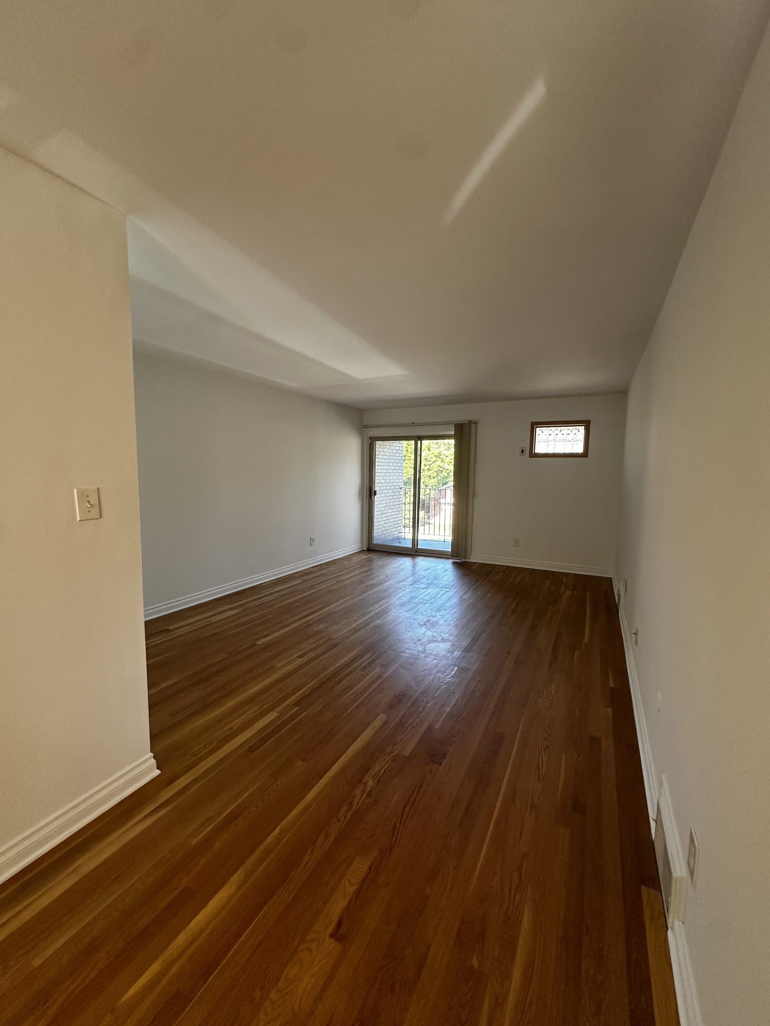 Ferndale Condo: 455 W Marshall St