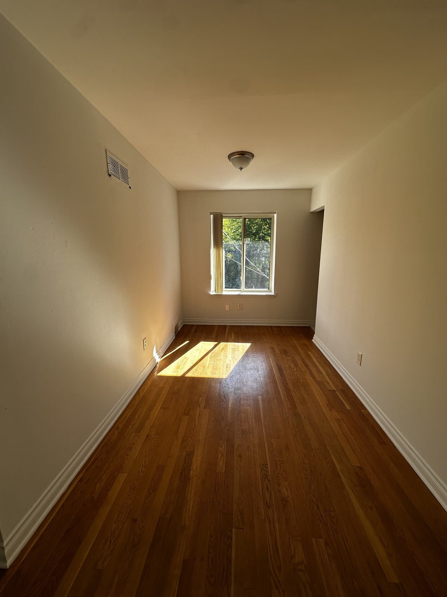Ferndale Condo: 455 W Marshall St
