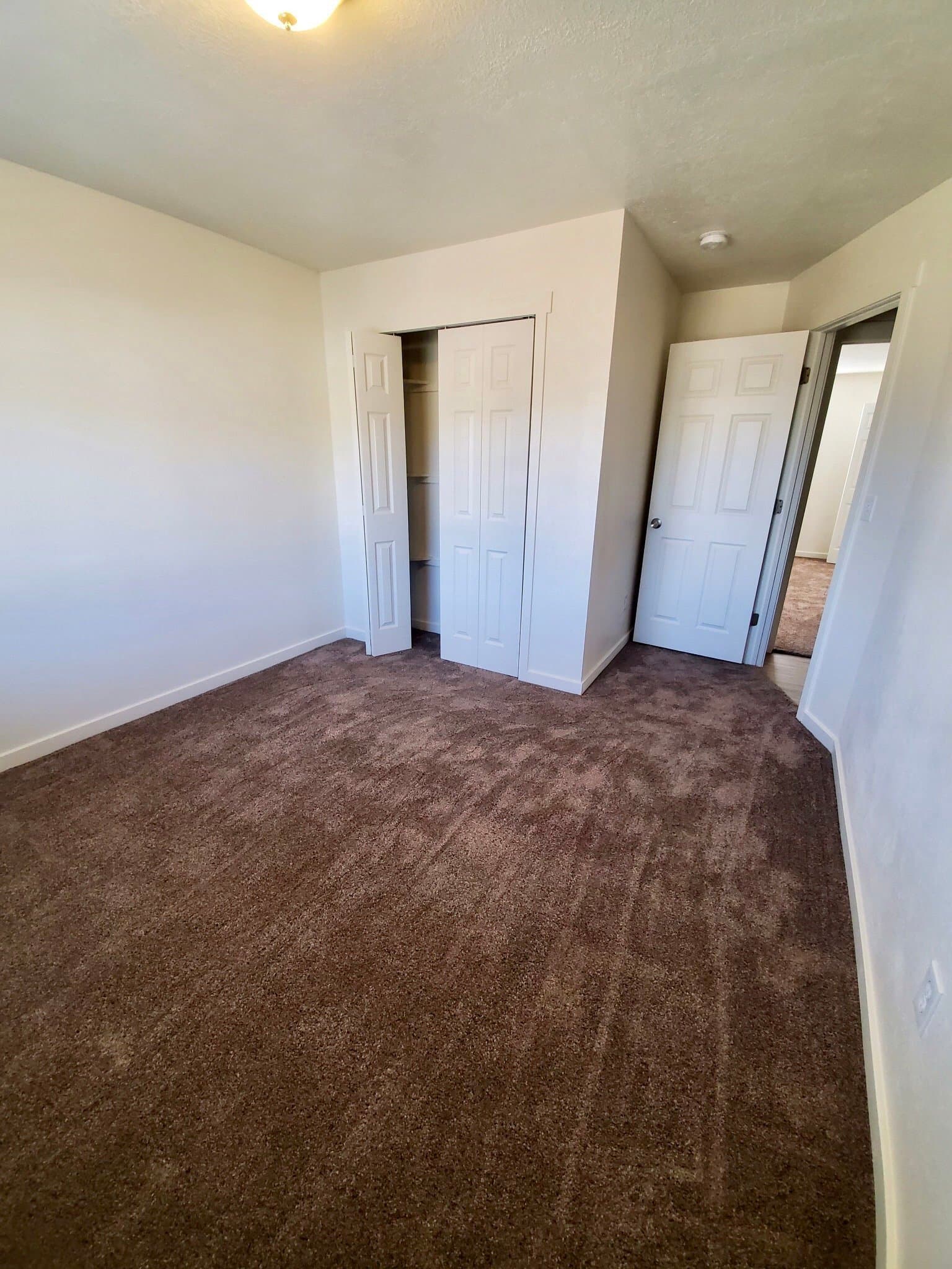 Kaysville Townhome: 645 N 400 W