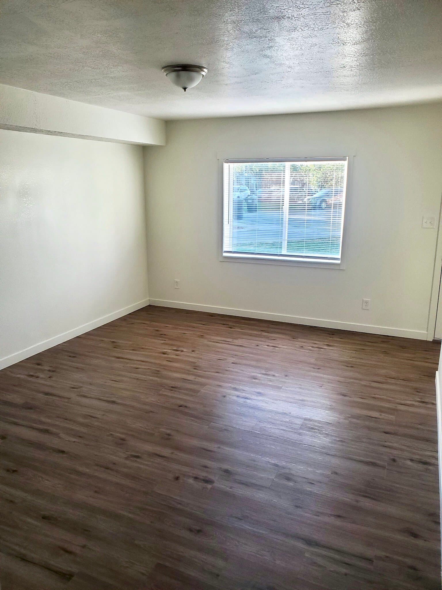 Kaysville Townhome: 645 N 400 W