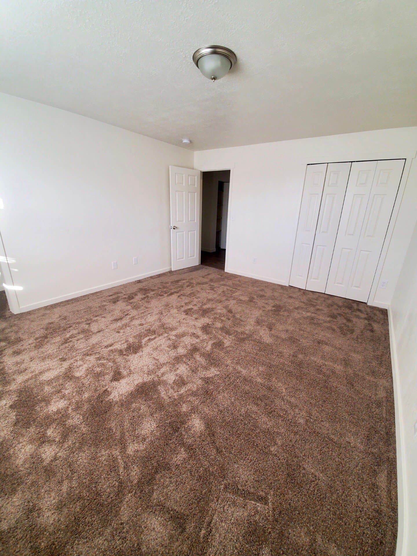 Kaysville Townhome: 645 N 400 W