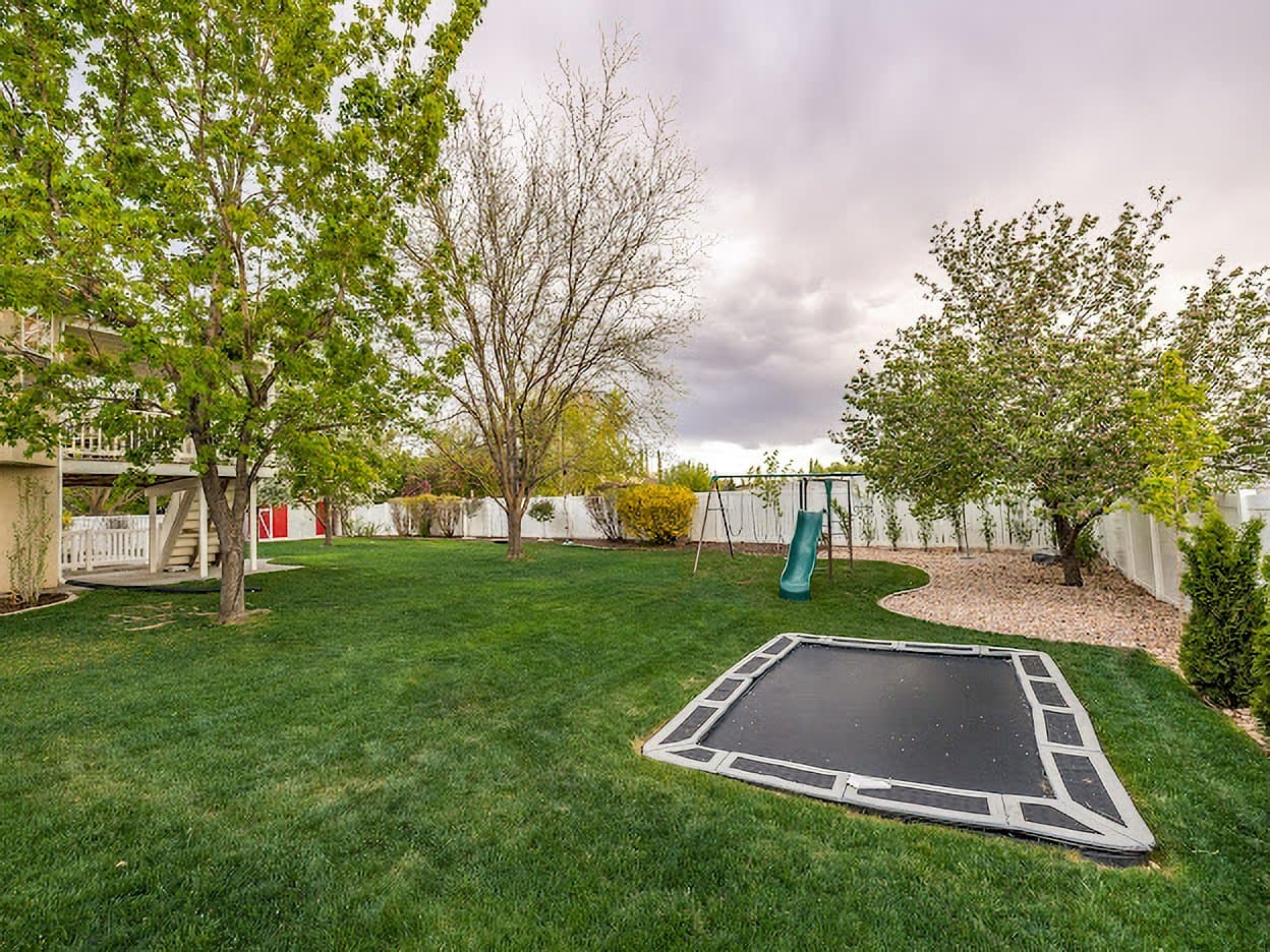 Lindon House: 341 W 600 N