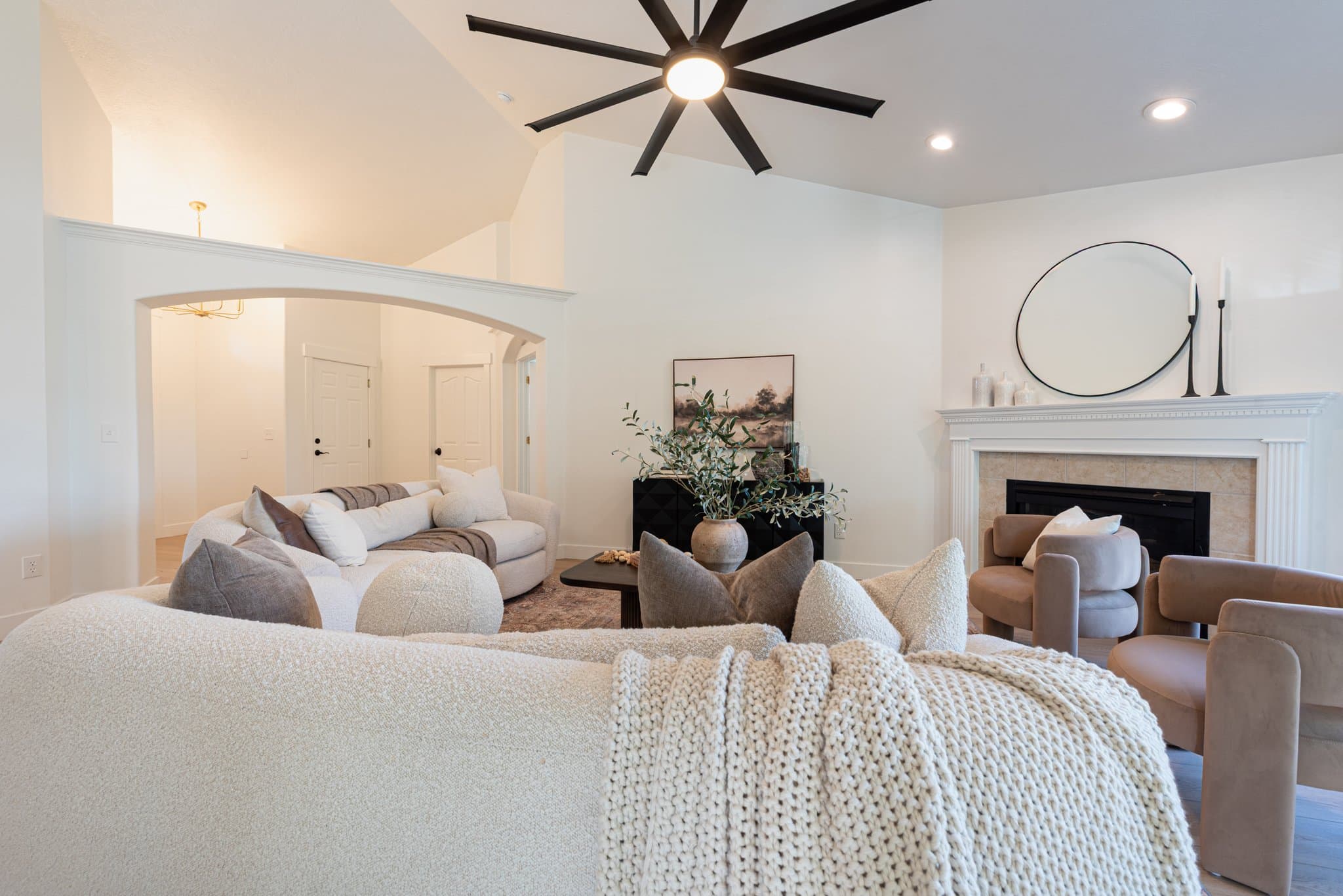 Lindon House: 341 W 600 N