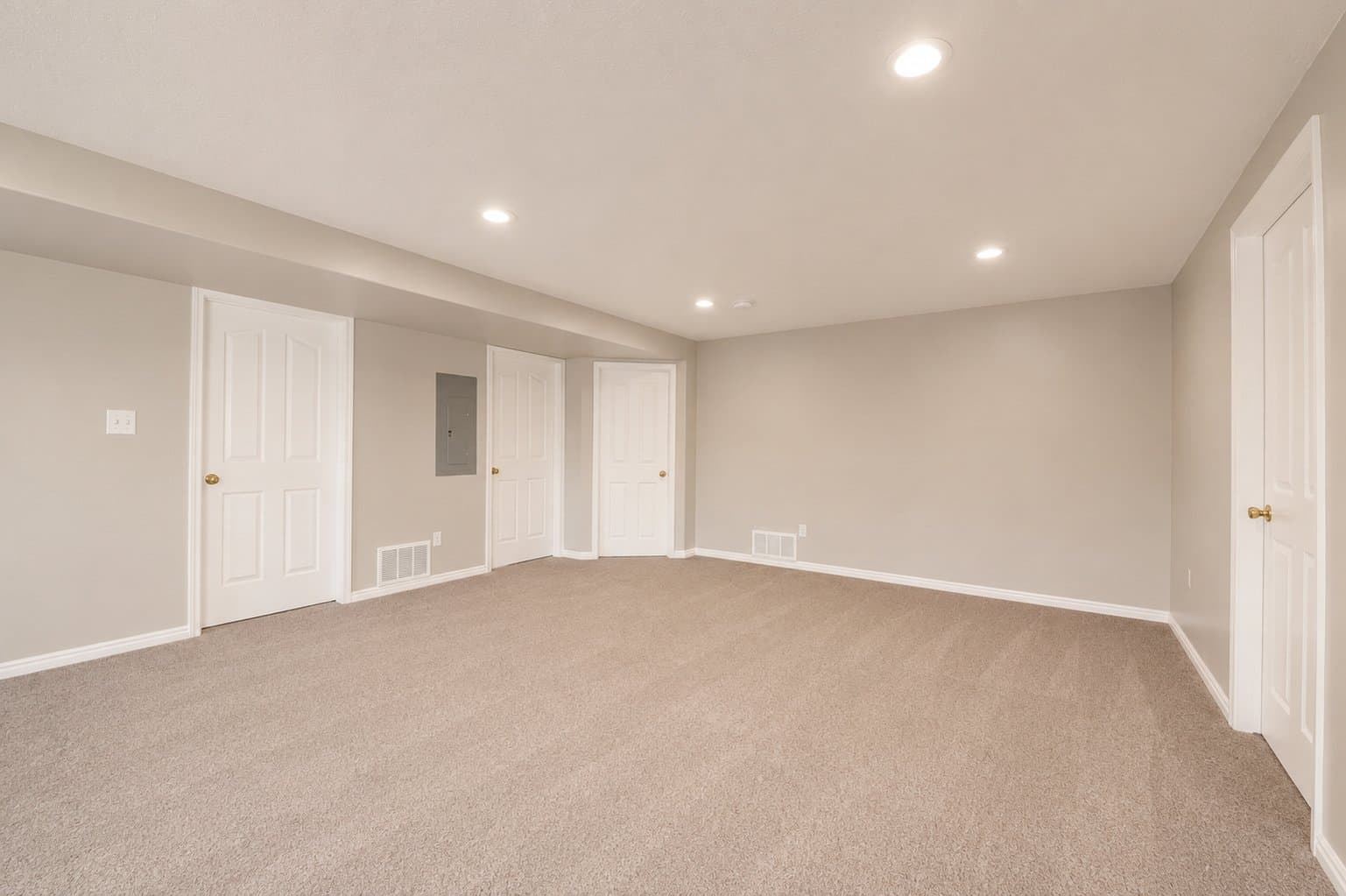 Lindon House: 341 W 600 N