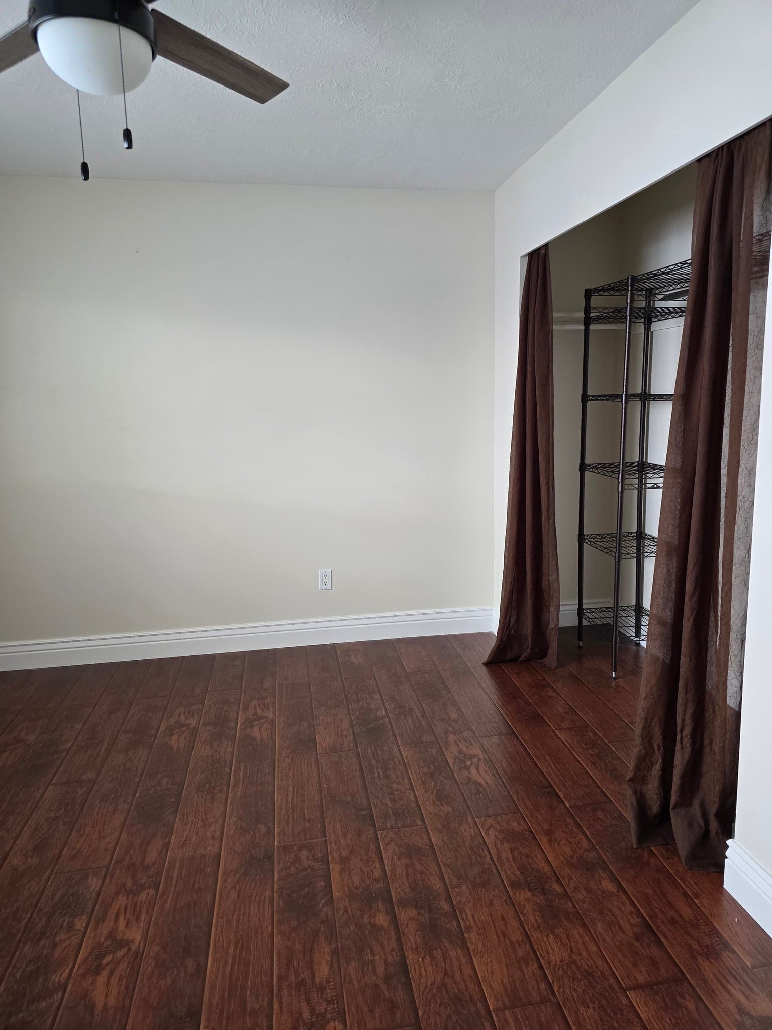 Ogden House: 2121 N 650 W