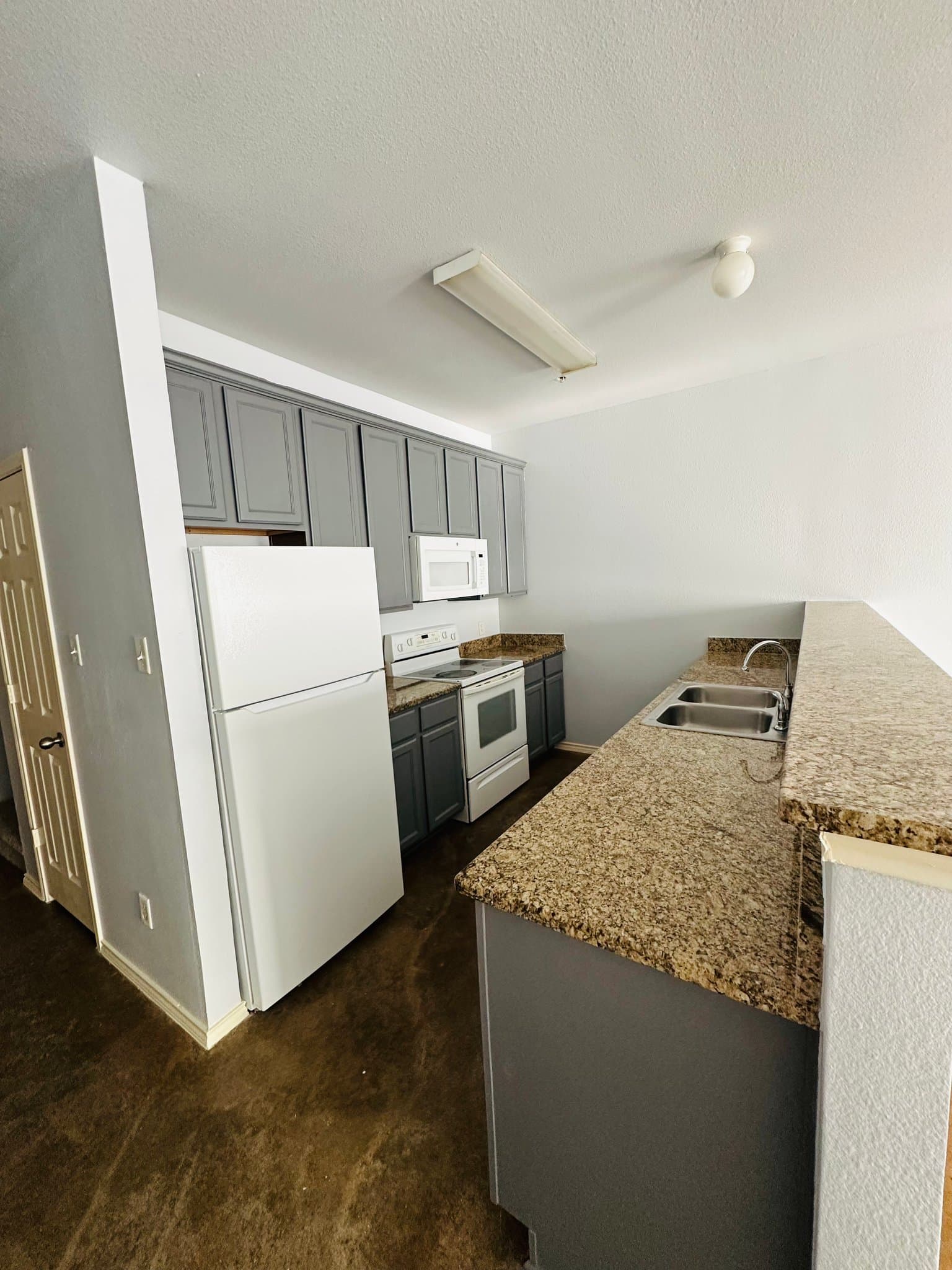 Universal City Townhome: 10611 Mathom Landing