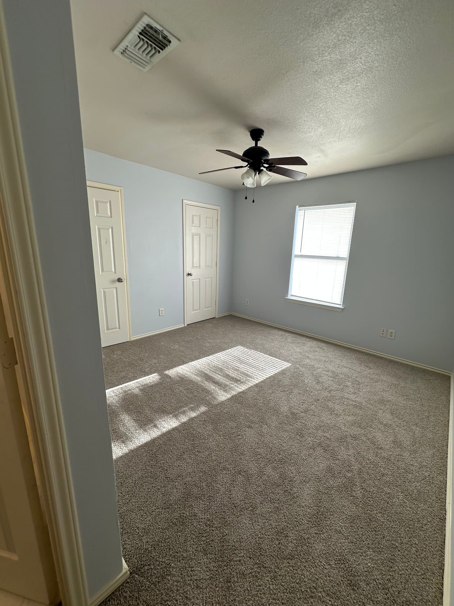 Universal City Townhome: 10611 Mathom Landing