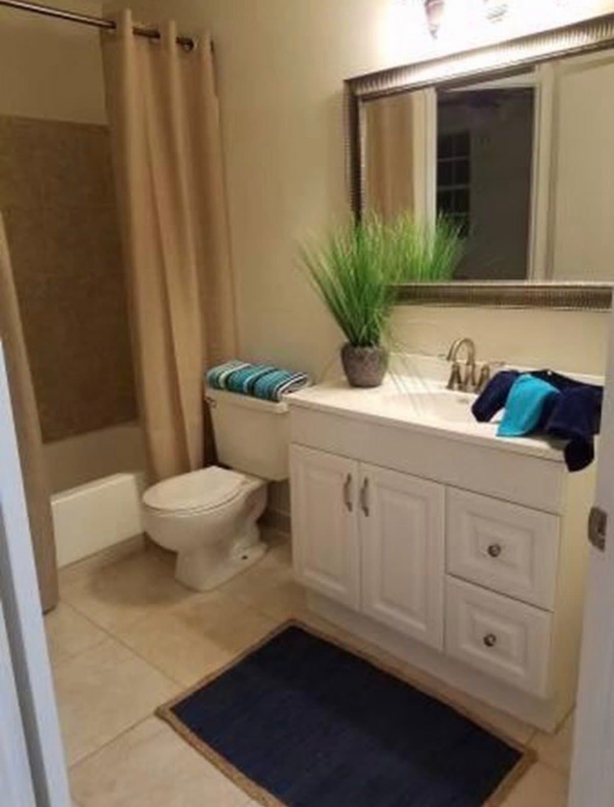 Hialeah Condo: 18308 NW 68th