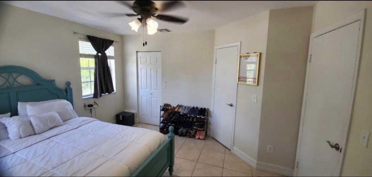 Hialeah Condo: 18308 NW 68th