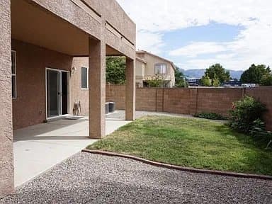 Albuquerque House: 7420 Willow Springs Rd NE