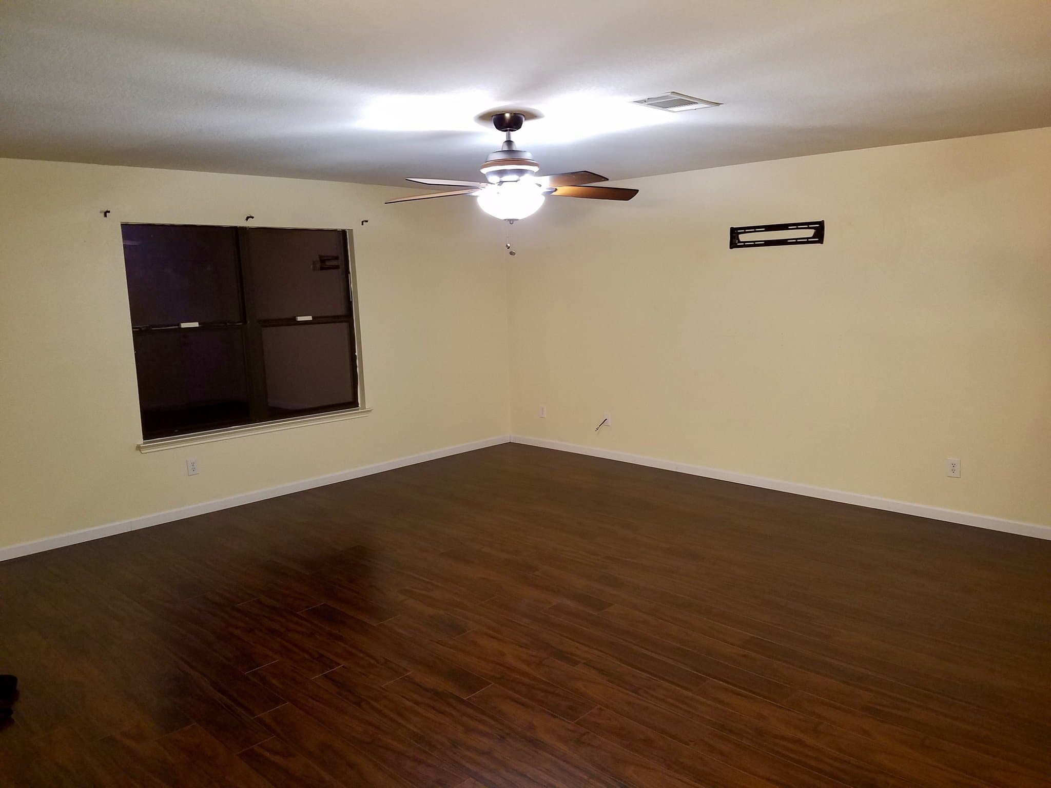 Grand Prairie House: 5991 Waterford Dr