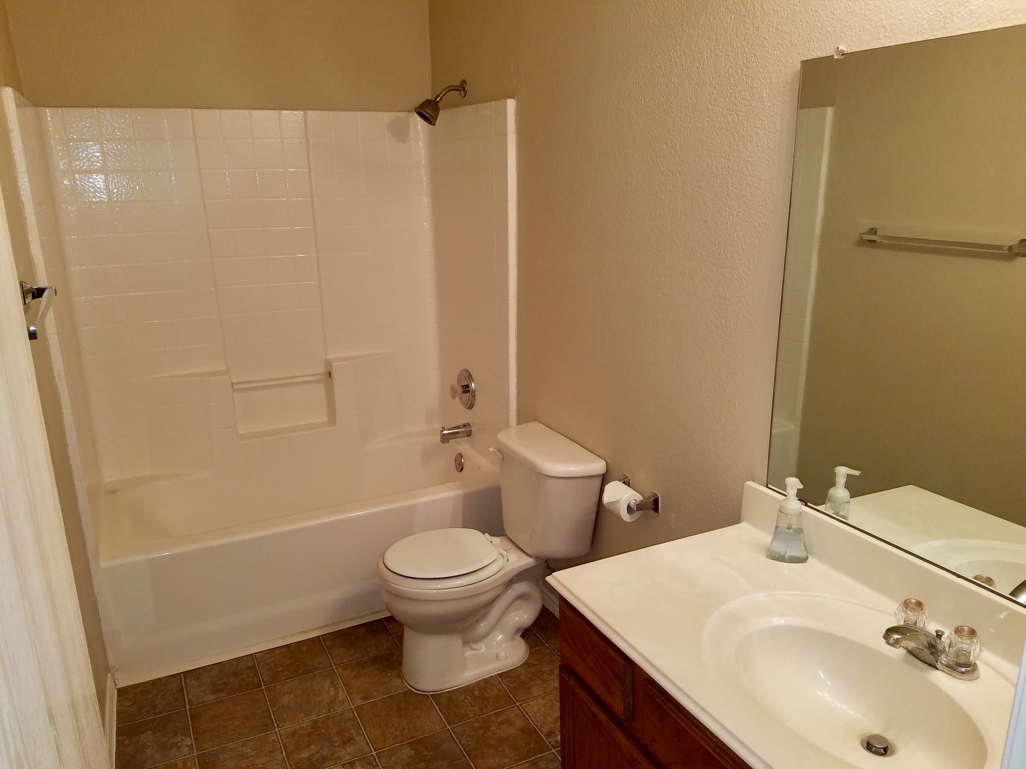 Grand Prairie House: 5991 Waterford Dr