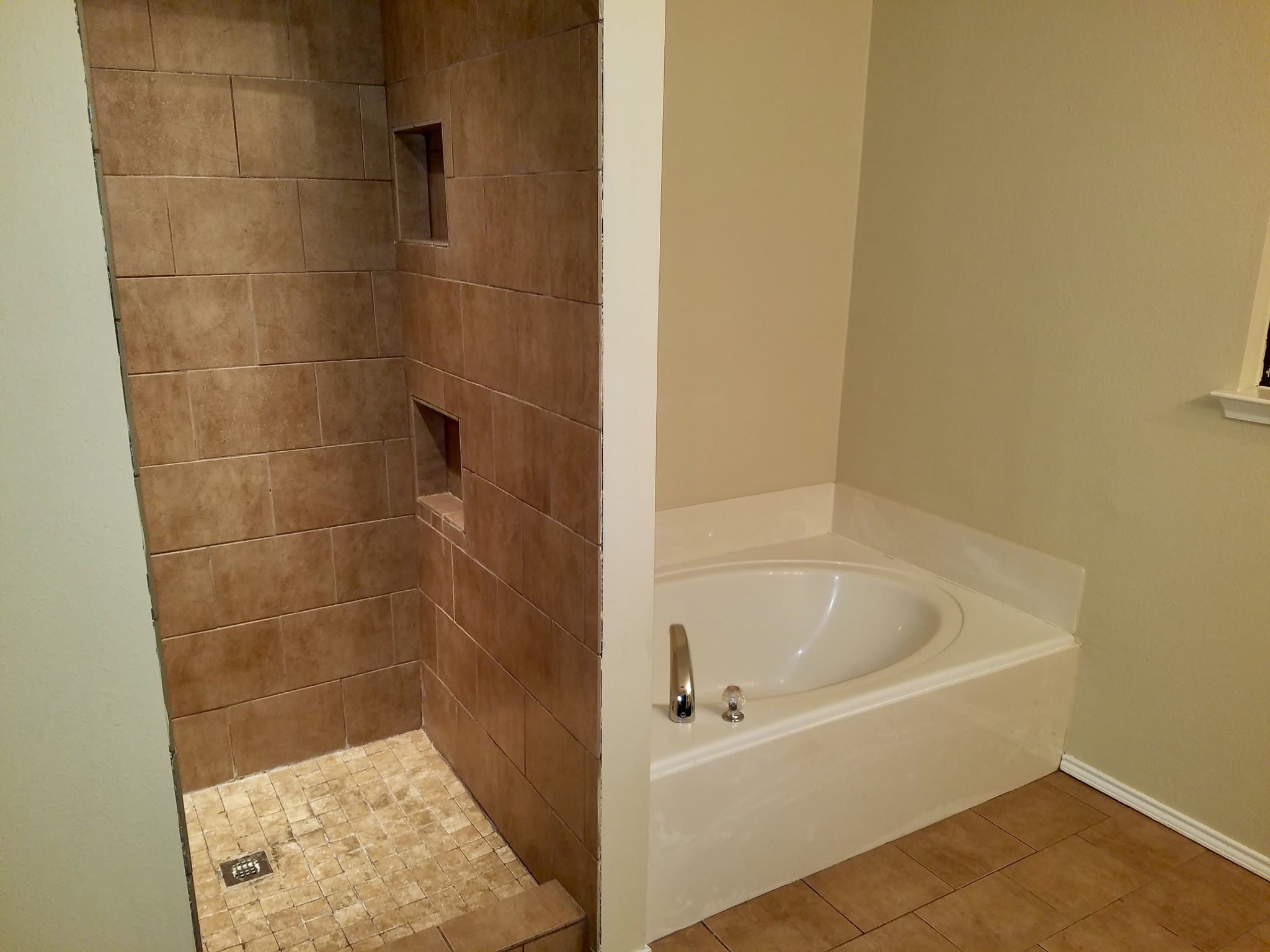 Grand Prairie House: 5991 Waterford Dr