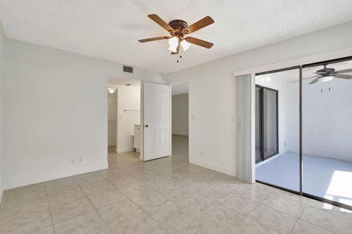 Boca Raton Condo: 321 Norwood Terrace N123