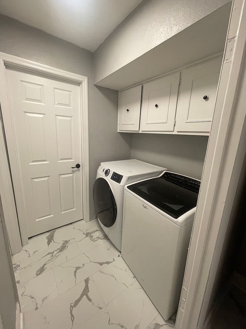 Tallahassee House: 1108 Cuerno St
