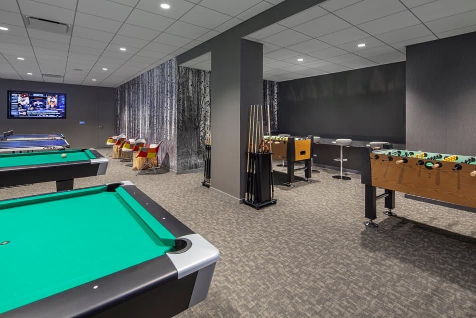 Chicago Condo: 614 North Mc Clurg Court