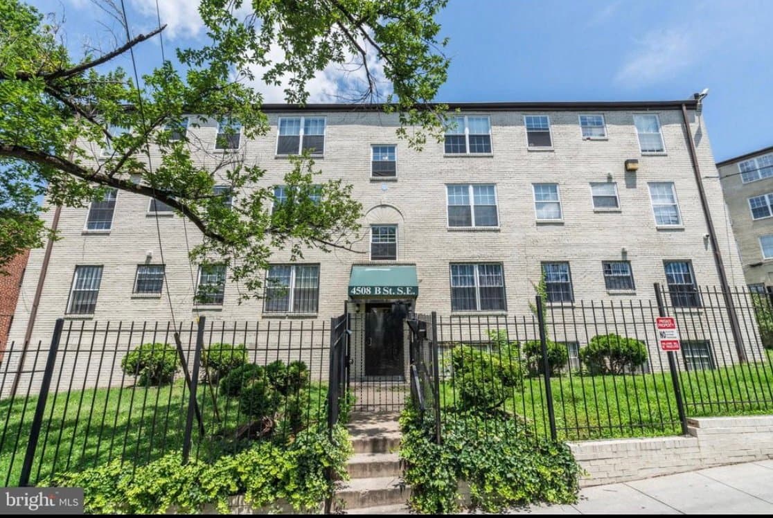 Washington Condo: 4508 B St SE