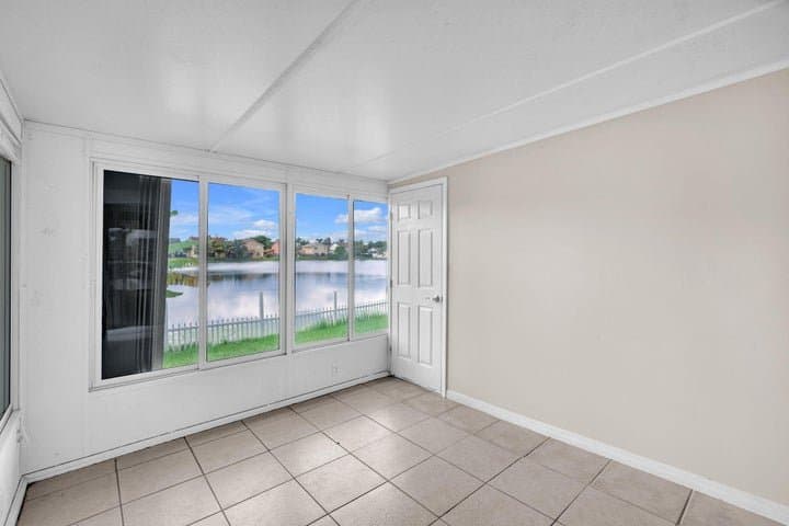 Pembroke Pines House: 1020 SW 99TH Avenue