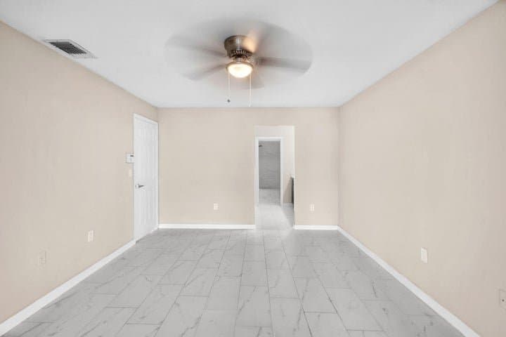 Pembroke Pines House: 1020 SW 99TH Avenue