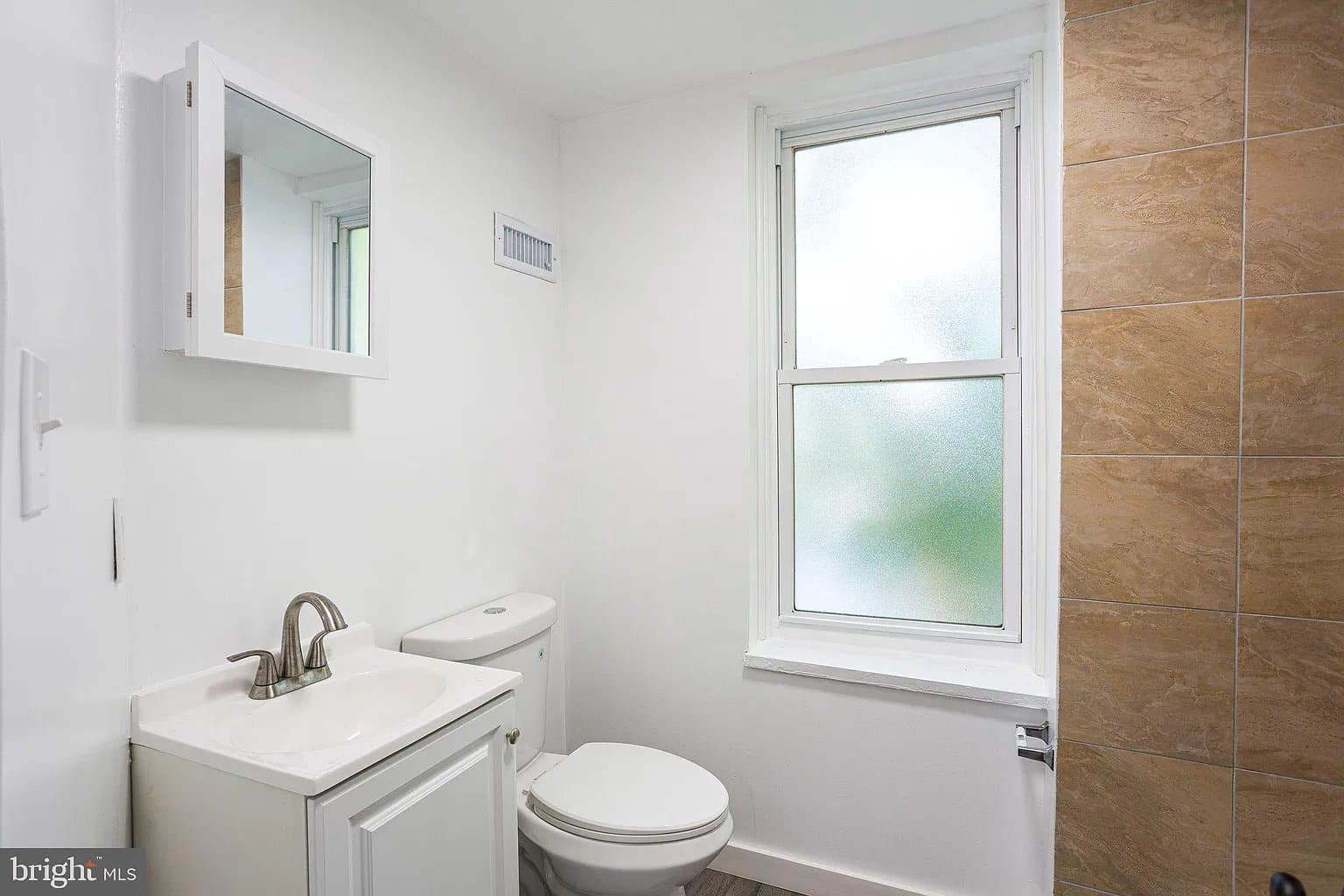 Philadelphia House: 3856 Folsom St