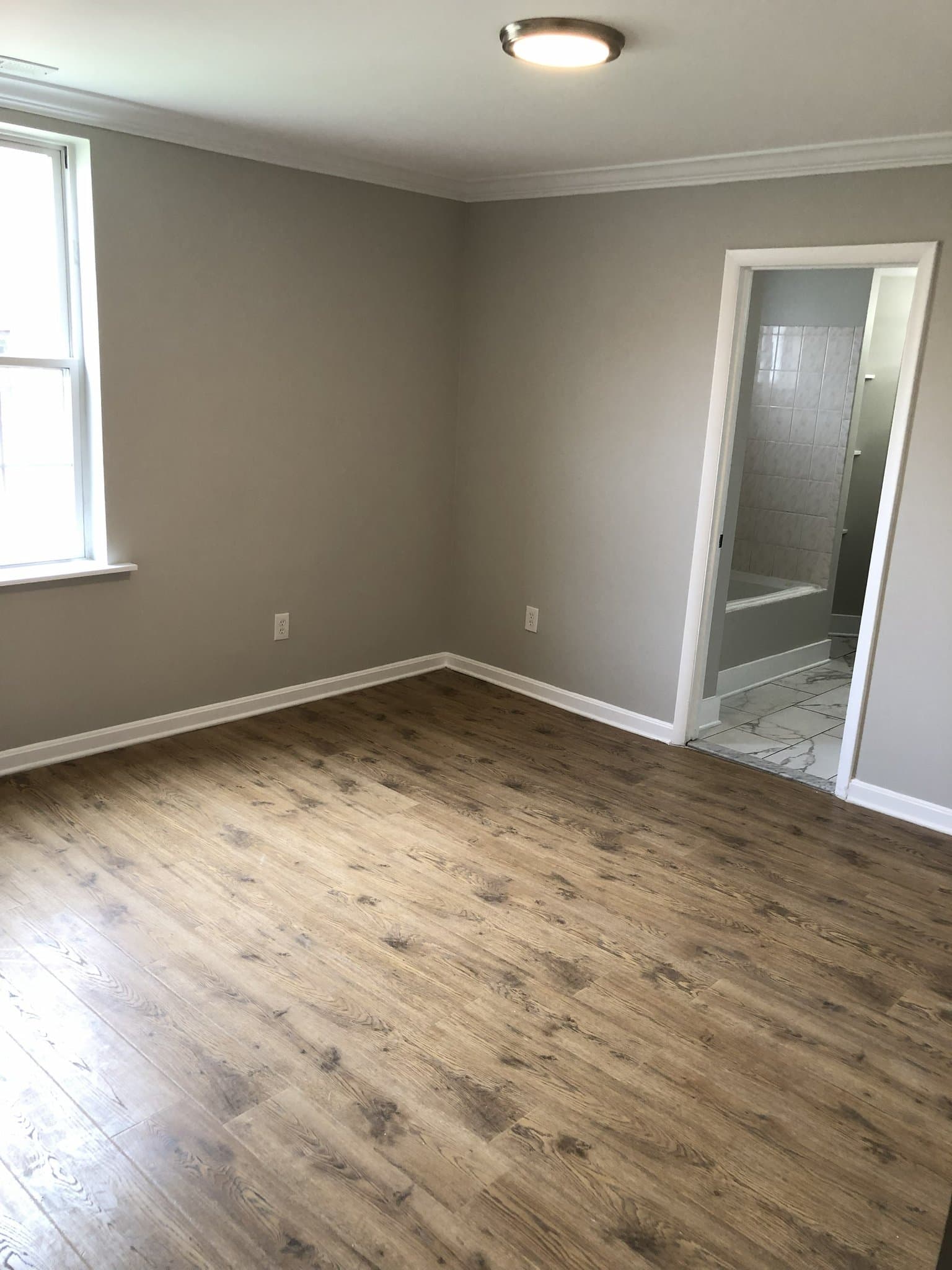 Washington Condo: 4508 B St SE