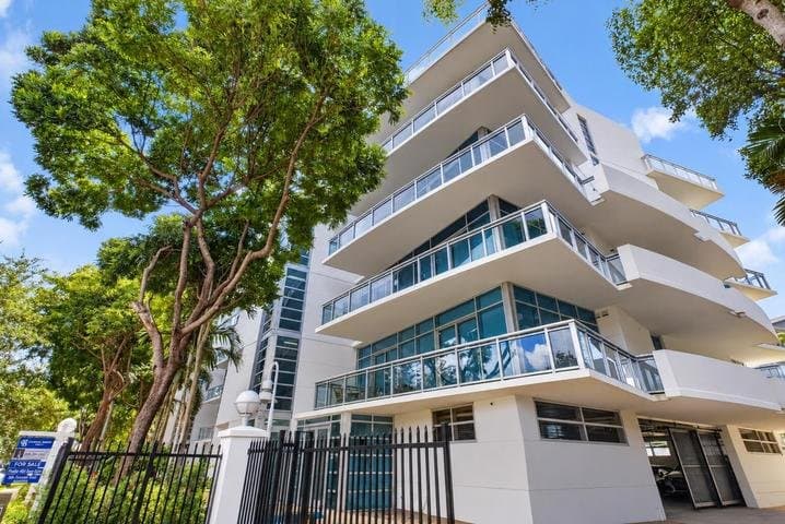 Miami Condo: 1090 NW North River Drive 402