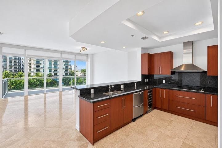 Miami Condo: 1090 NW North River Drive 402