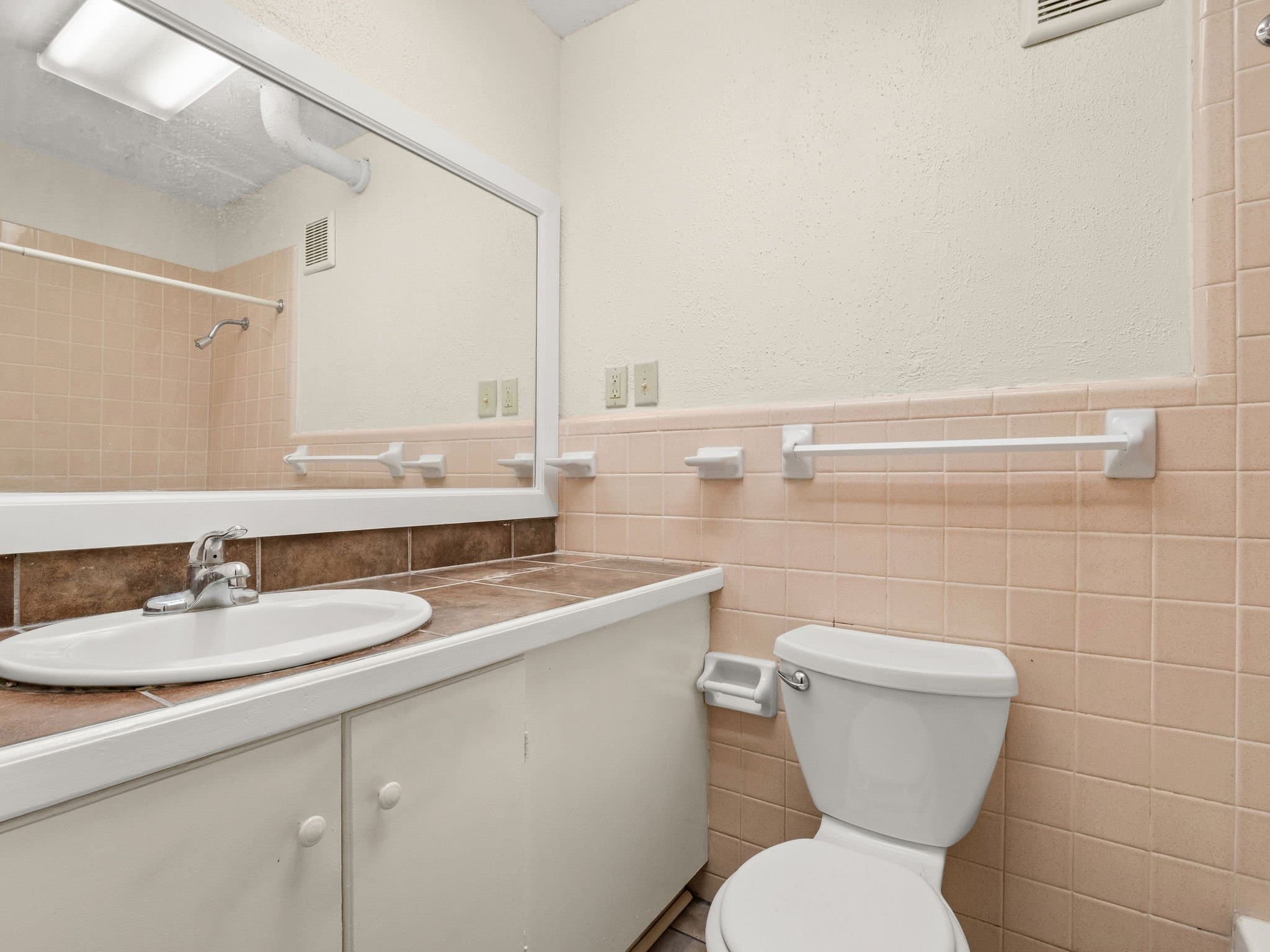 Lake Charles Apartment: 710 Iris St