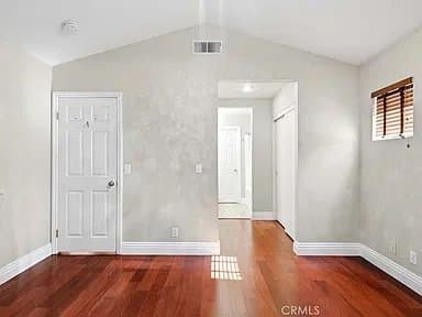 Corona House: 930 Primrose Ln