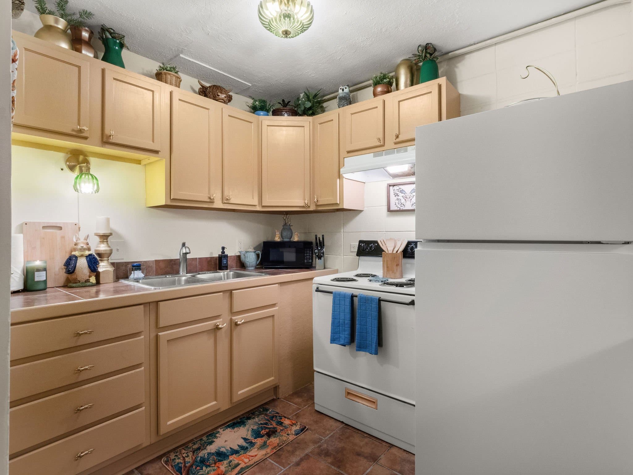 Lake Charles Apartment: 710 Iris St