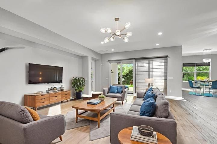 Lake Worth House: 5209 Beland Dr