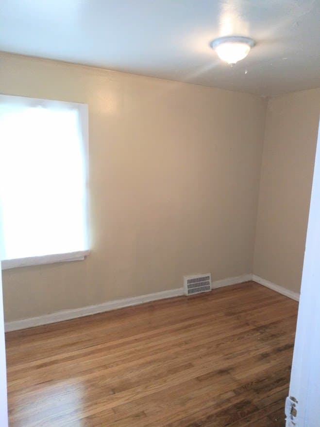 Detroit House: 18171 Fielding St