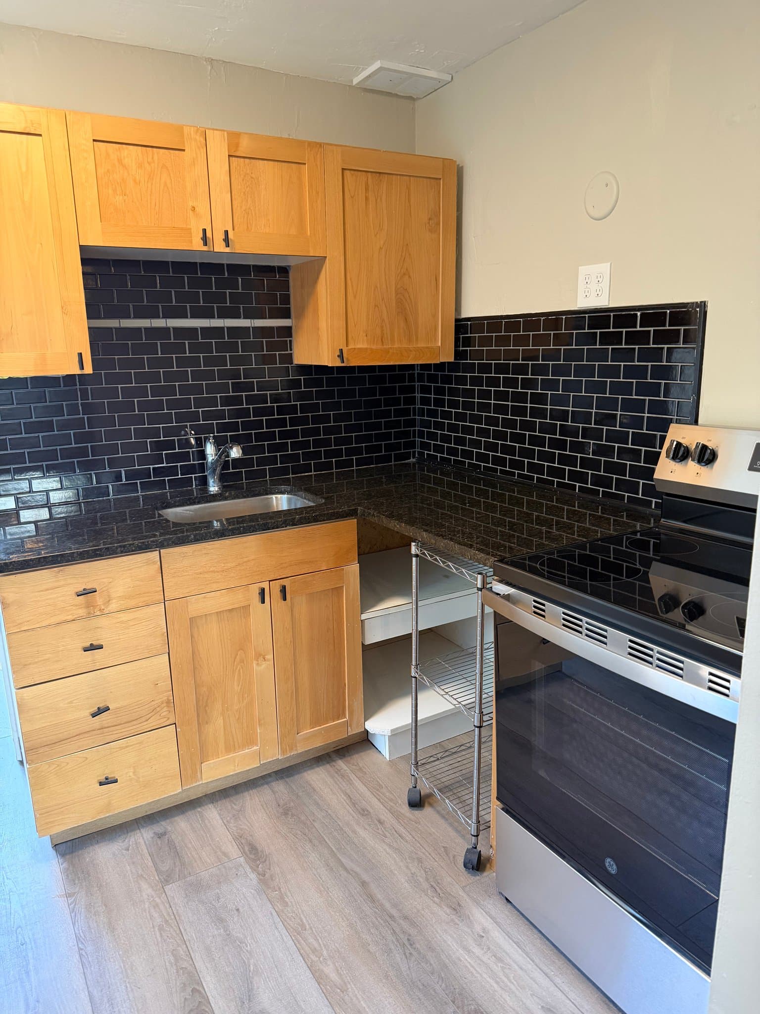 Salt Lake City Apartment: 2792 S 500 E