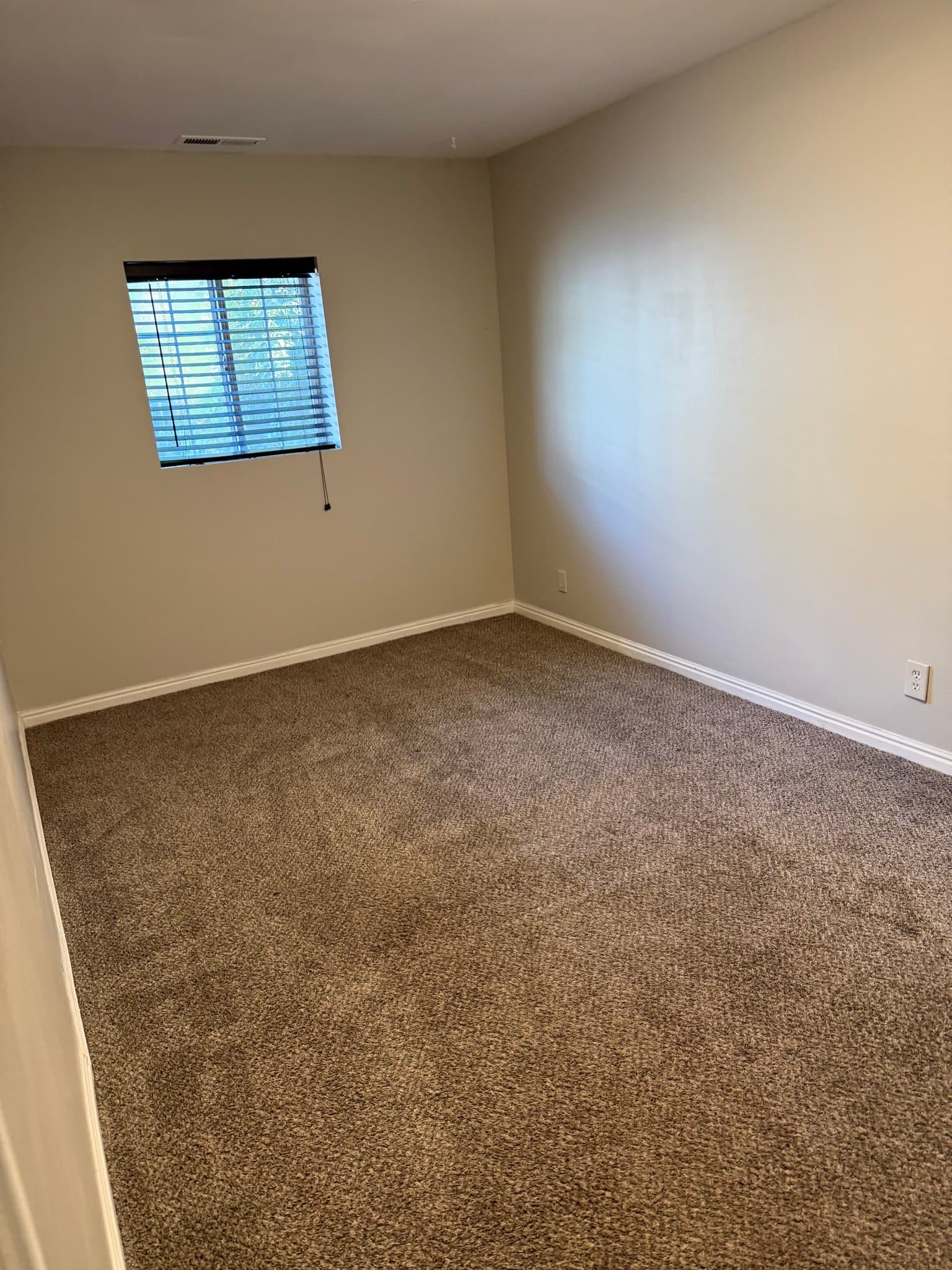 Salt Lake City Apartment: 2792 S 500 E